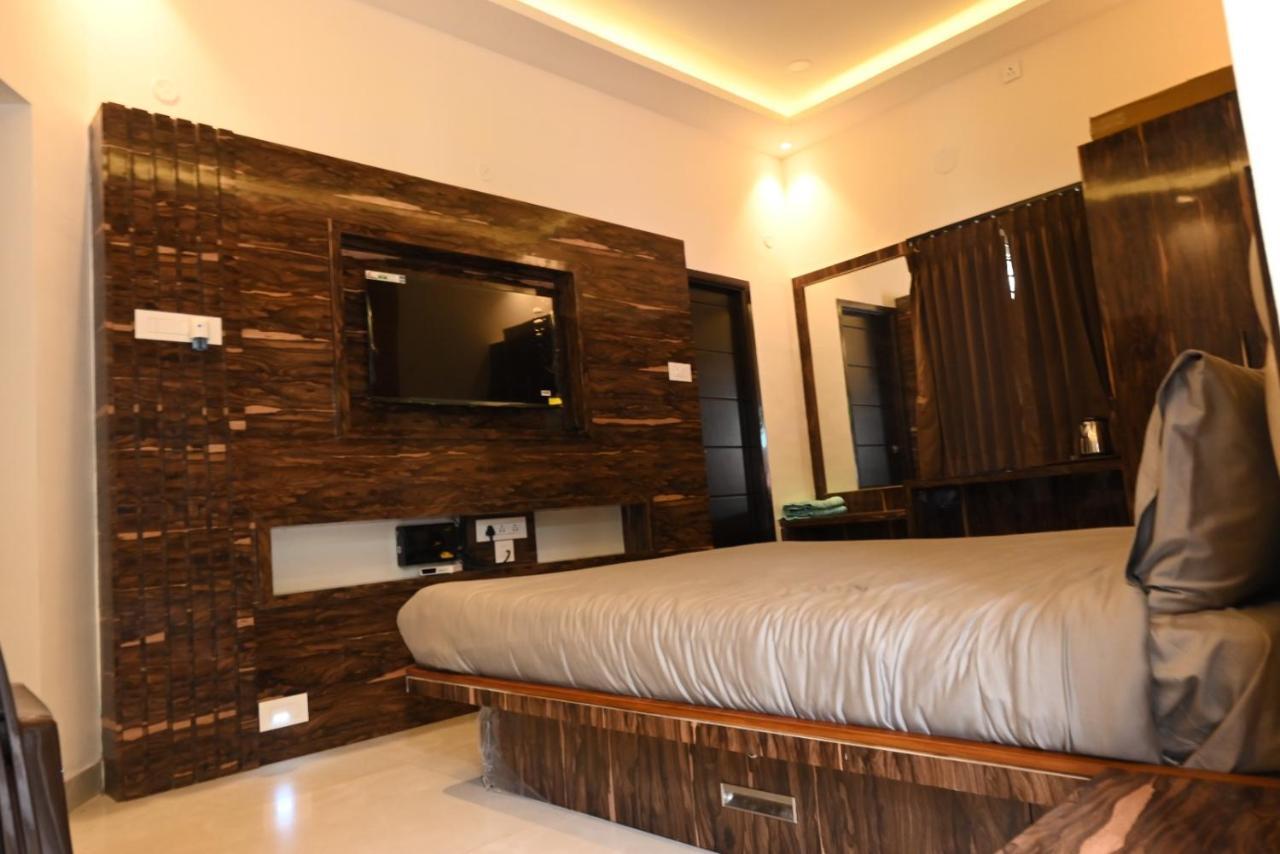 Melody Inn Luxury Home Stay Jerkaud Kültér fotó